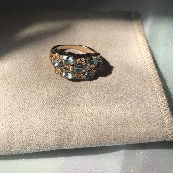 Jewelry - Size 7 💍 light blue/gold